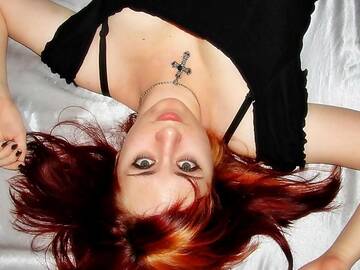 Foto publica di BustyGothika